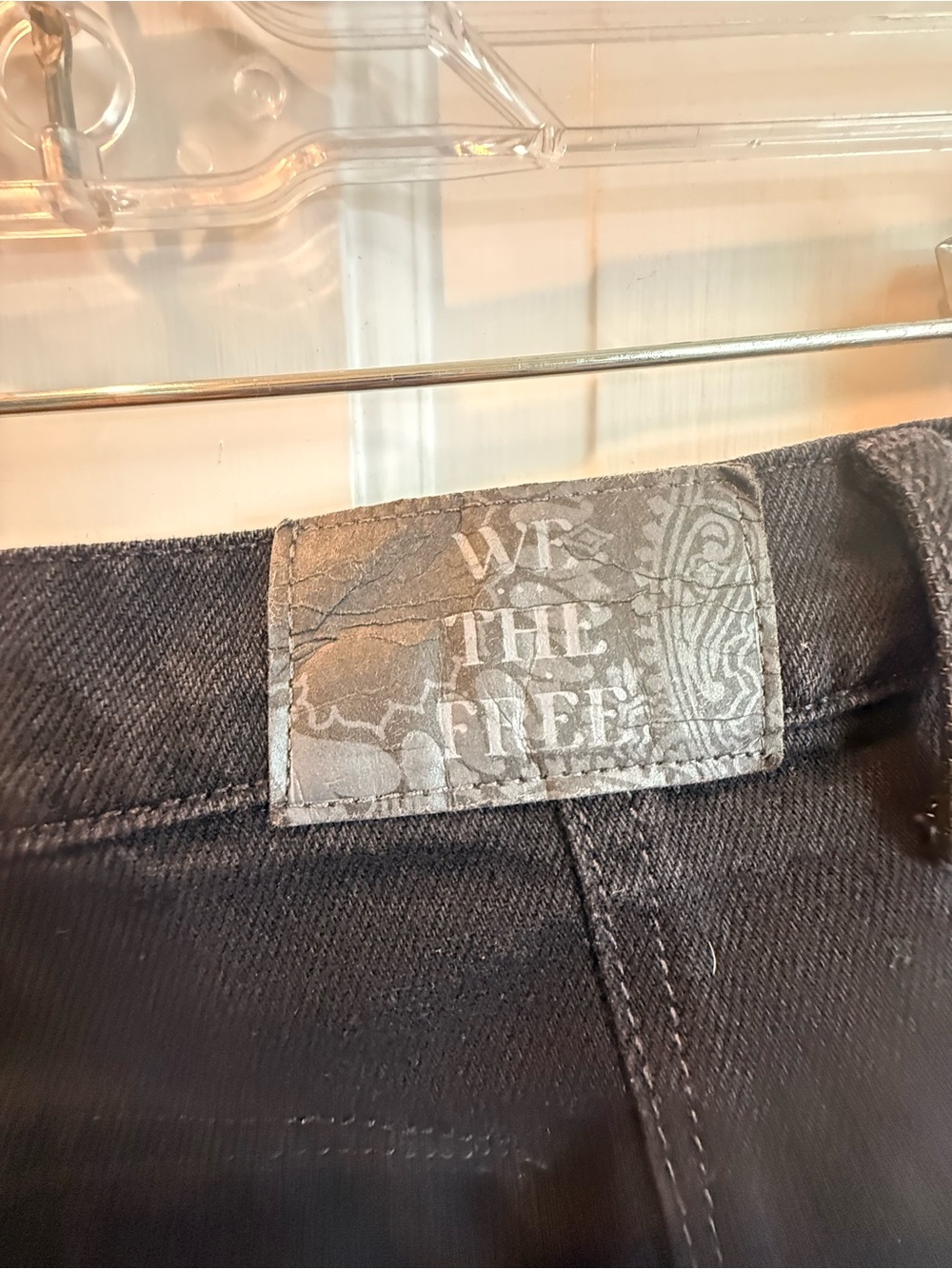 NWOT We The Free Barrel Jeans 
Size 30
Black - Picture 5 of 9